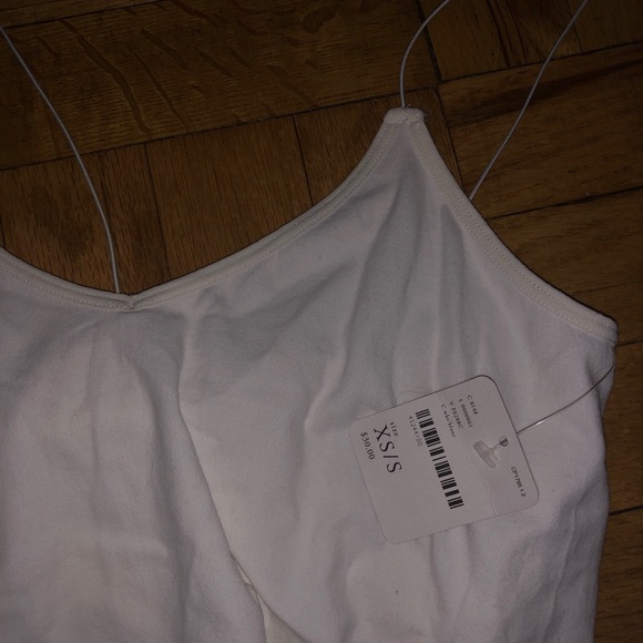 🕊 White Free People Tank 🕊 - Picture 2 of 2